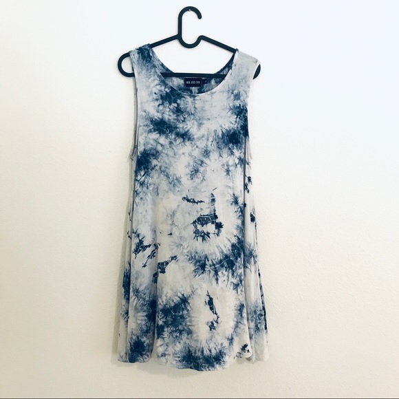 Tye Dye Tunic / Mini Dress in Indigo - Picture 1 of 4